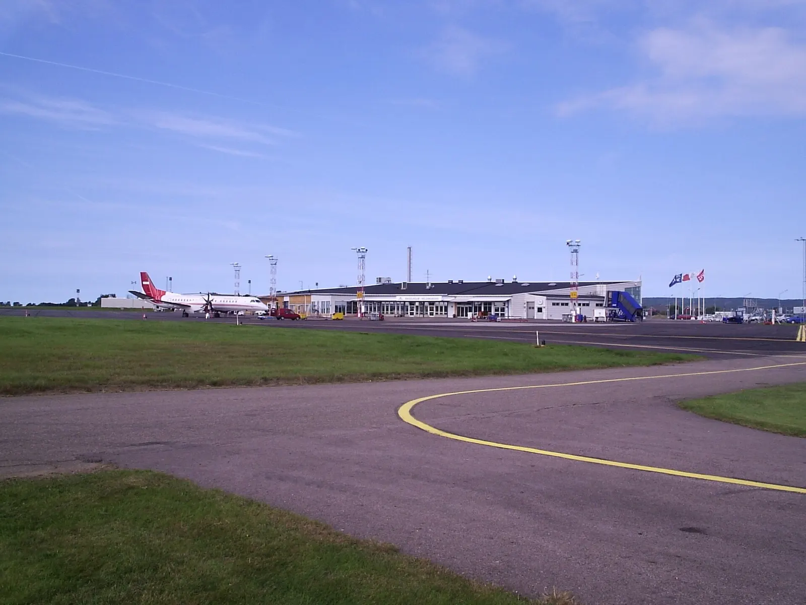 Airside overview of Ängelholm–Helsingborg Airport