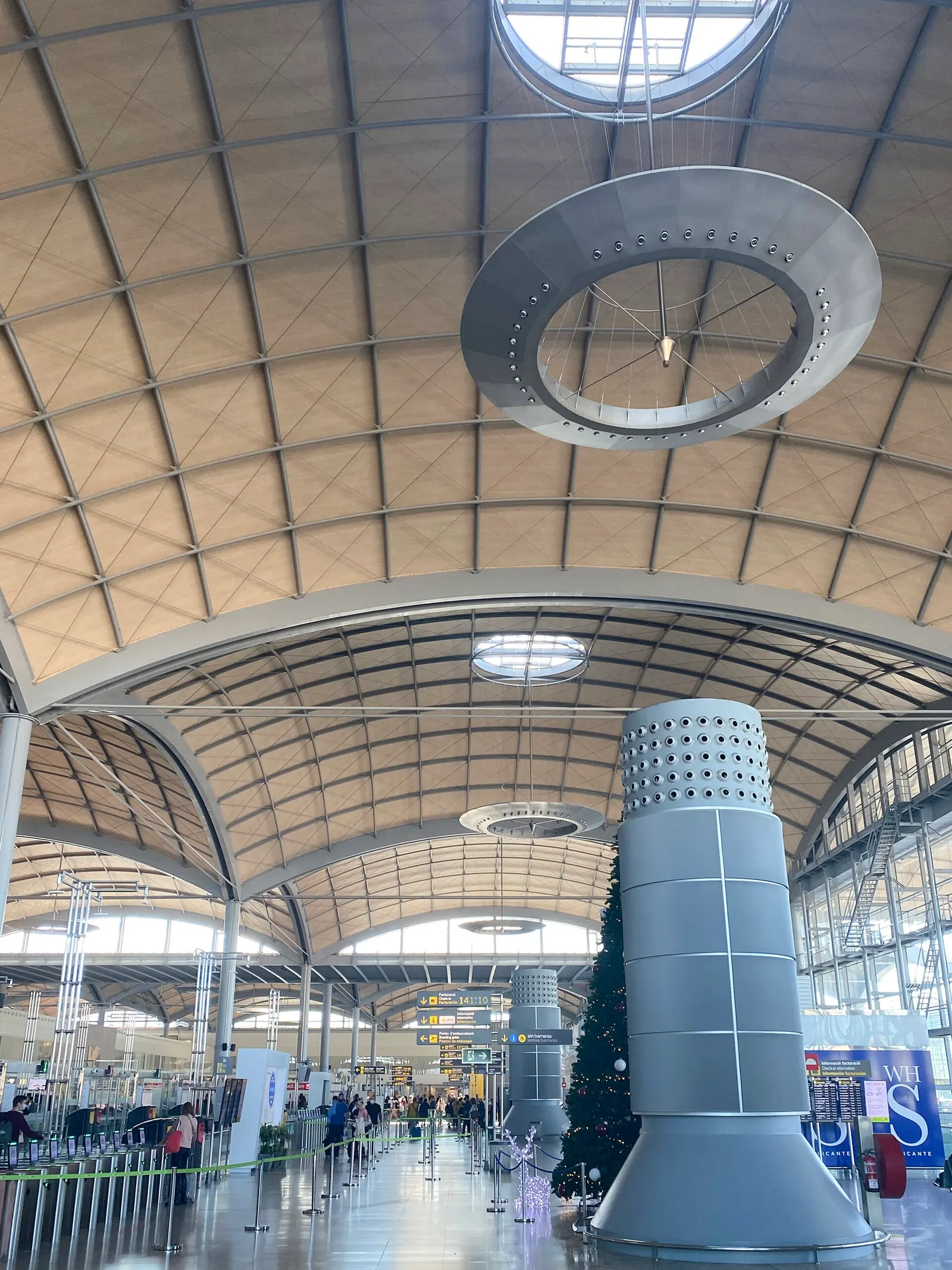 Check-in and security landside at Alicante-Elche Airport