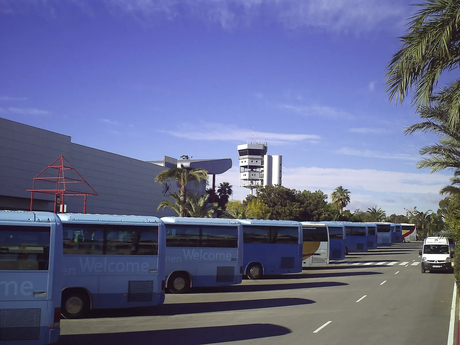 Bus arrivals platform at Alicante-Elche Airport