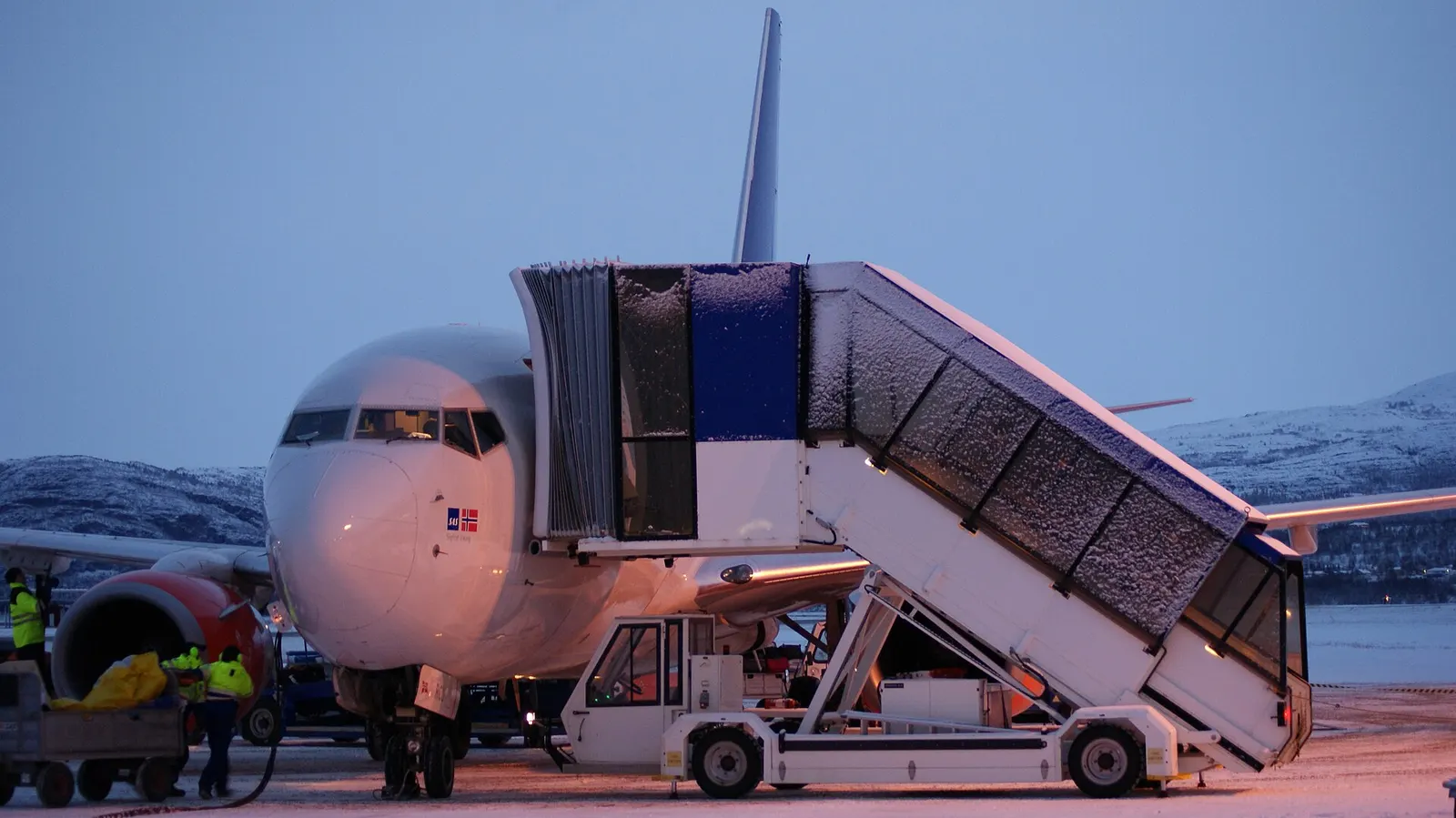SAS Boeing 737-600 undergoing refueling between flights in ALF, Alta Airport, Norway
