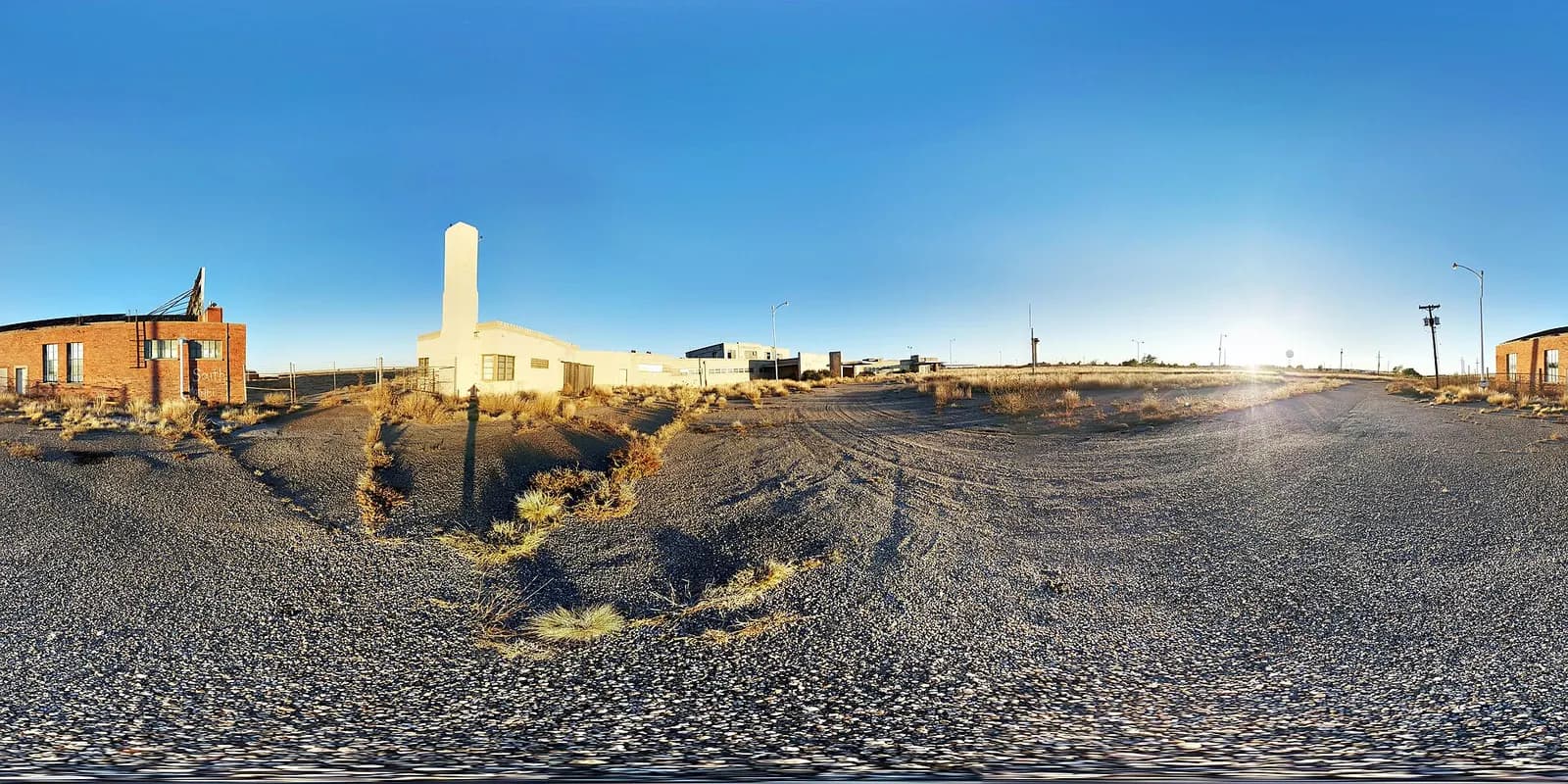 Wide view of the abandoned English Field passenger terminal at Amarillo.