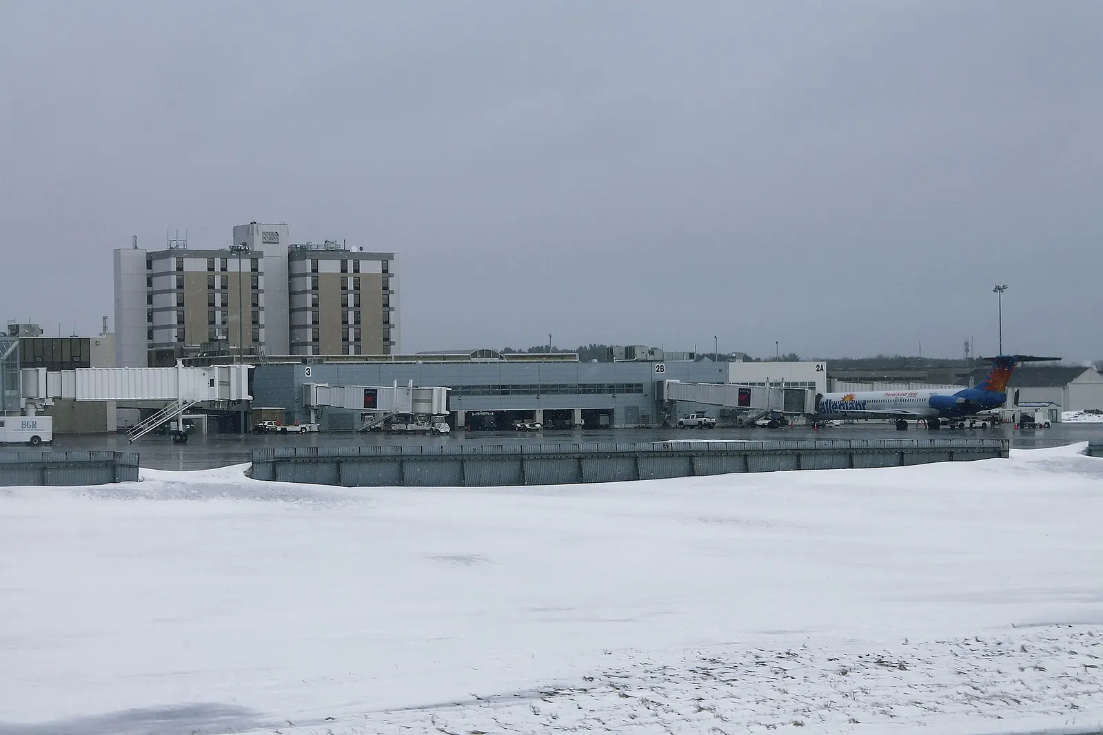 Bangor International Airport terminal and tower, 4 March 2013