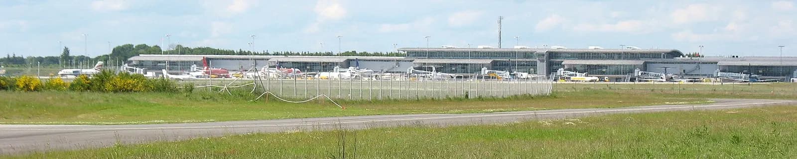 Billund Lufthavn terminal and landside