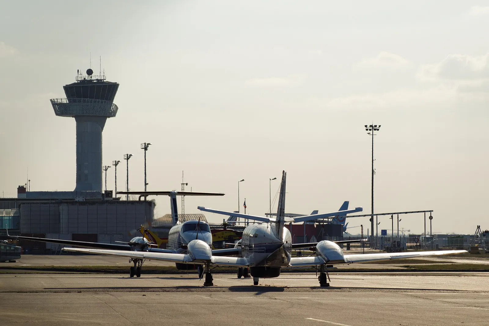 Runway and field view at Bordeaux-Mérignac (LFBD)