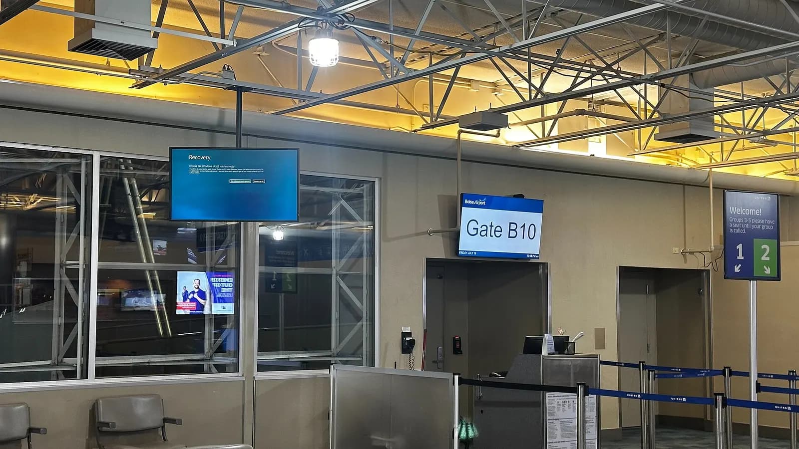 Boise Airport Concourse B Gate B10 during the 19 July 2024 CrowdStrike outage.