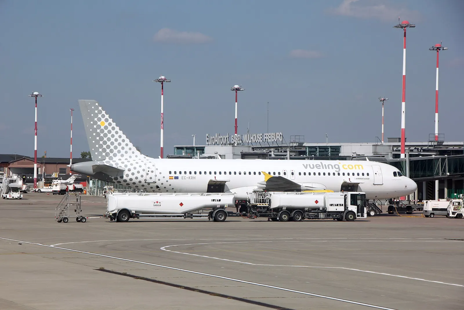 EC-KRH, c/n 3529, Euroairport Basel-Mulhouse-Freiburg (BSL/LFSB)