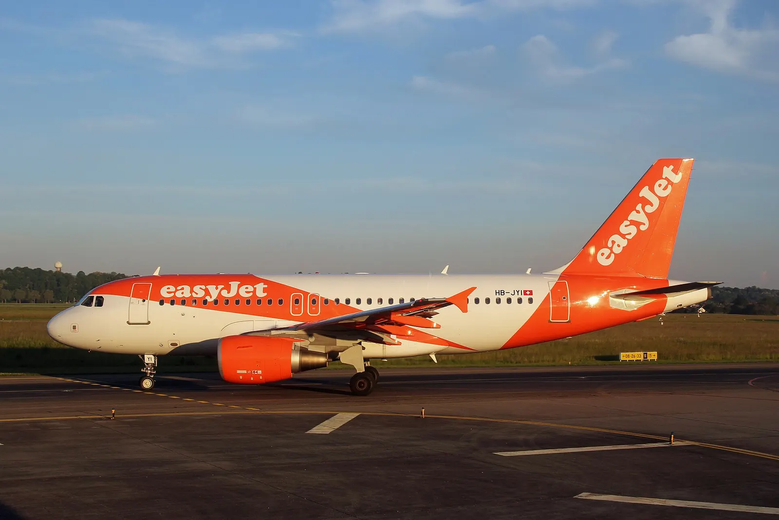 HB-JYI, c/n 4744, Euroairport Basel-Mulhouse-Freiburg (BSL/LFSB)