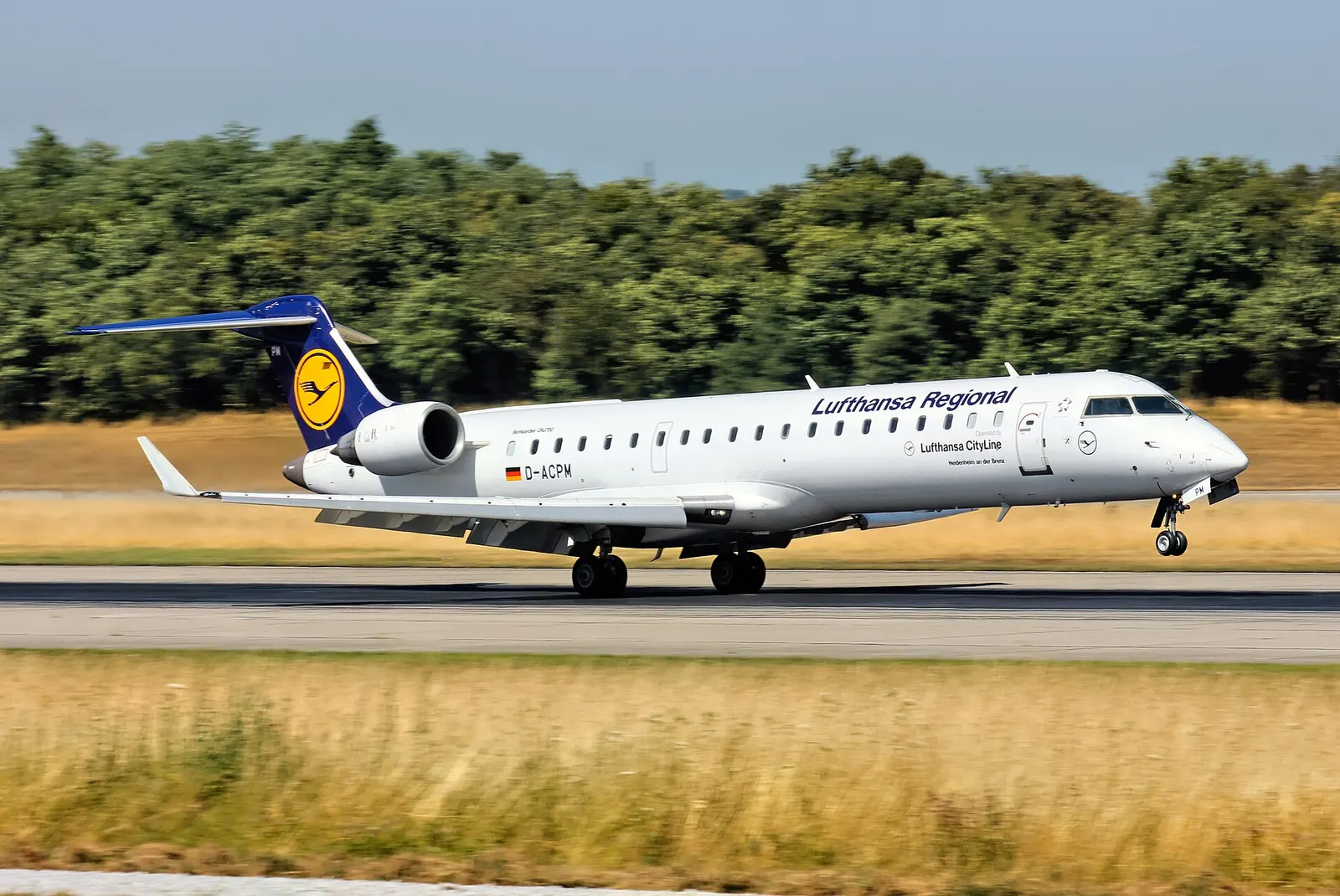 D-ACPM , c/n 10080 , Euroairport Basel-Mulhouse-Freiburg (BSL/LFSB)