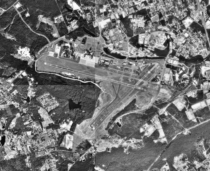 January 1994 USGS aerial of Columbia Metropolitan Airport