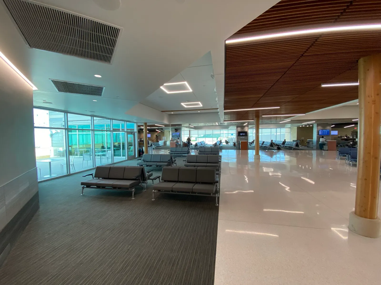 CID concourse looking toward the outdoor patio in September 2021.