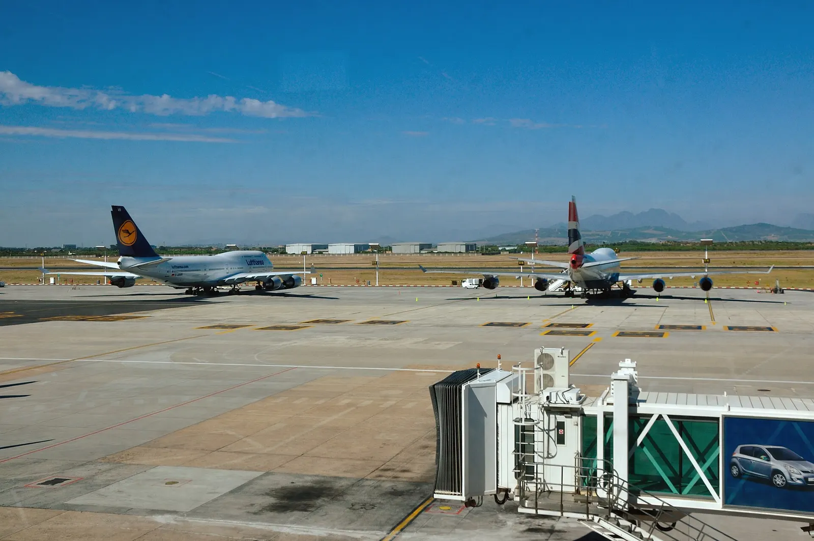 South Africa , spotting at Cape Town International Airport