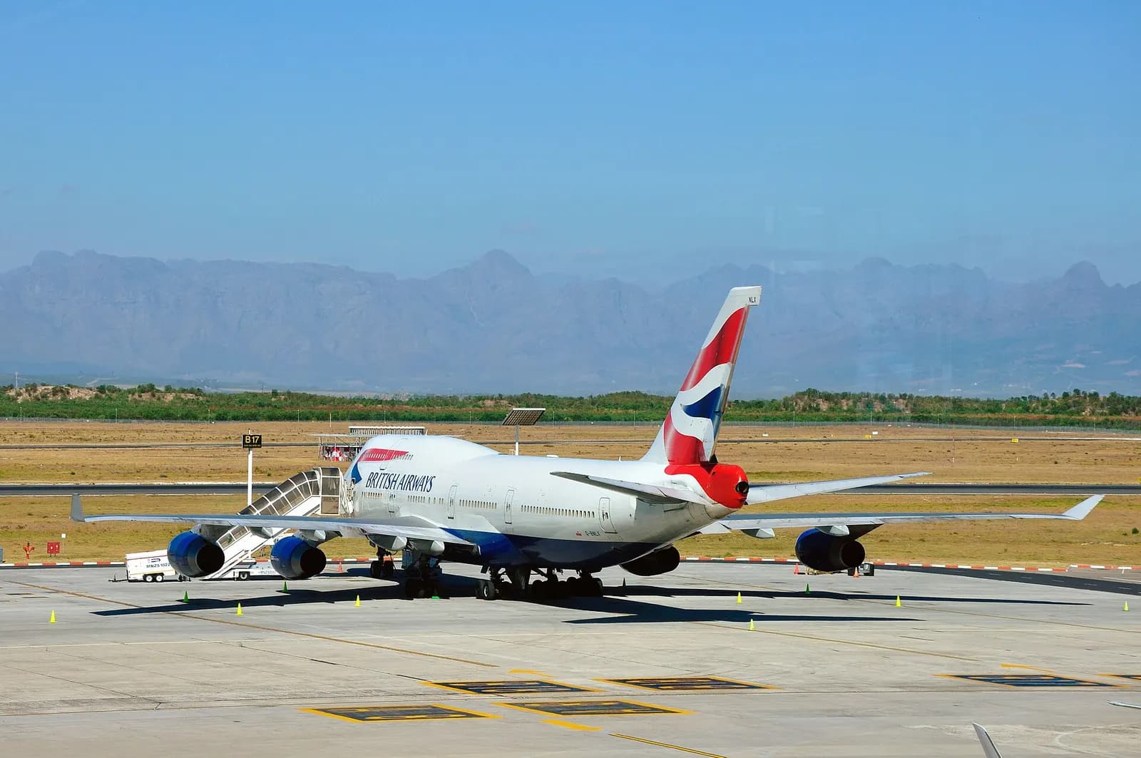 South Africa , spotting at Cape Town International Airport