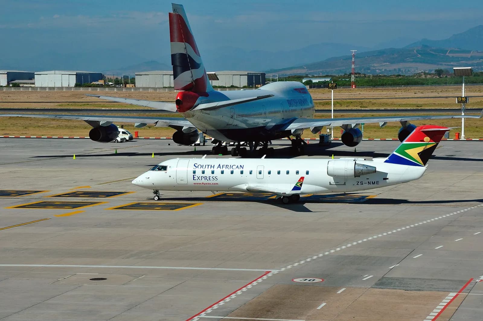 South Africa , spotting at Cape Town International Airport