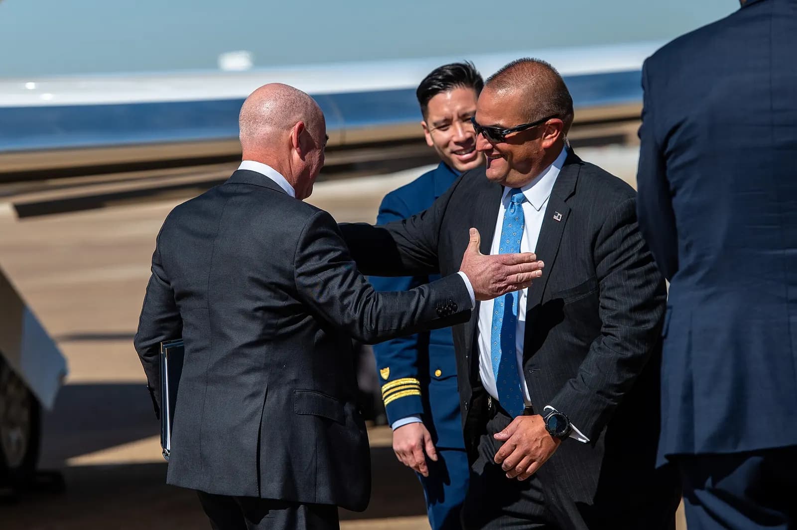 DALLAS (October 14, 2022) Homeland Security Secretary Alejandro Mayorkas arrives at Dallas Love Field Airport in Dallas, Texas. (DHS photo by Ryan Graves)