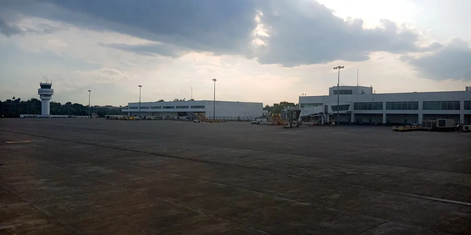 The tarmac and terminal of the Francisco Bangoy International Airport in Davao.