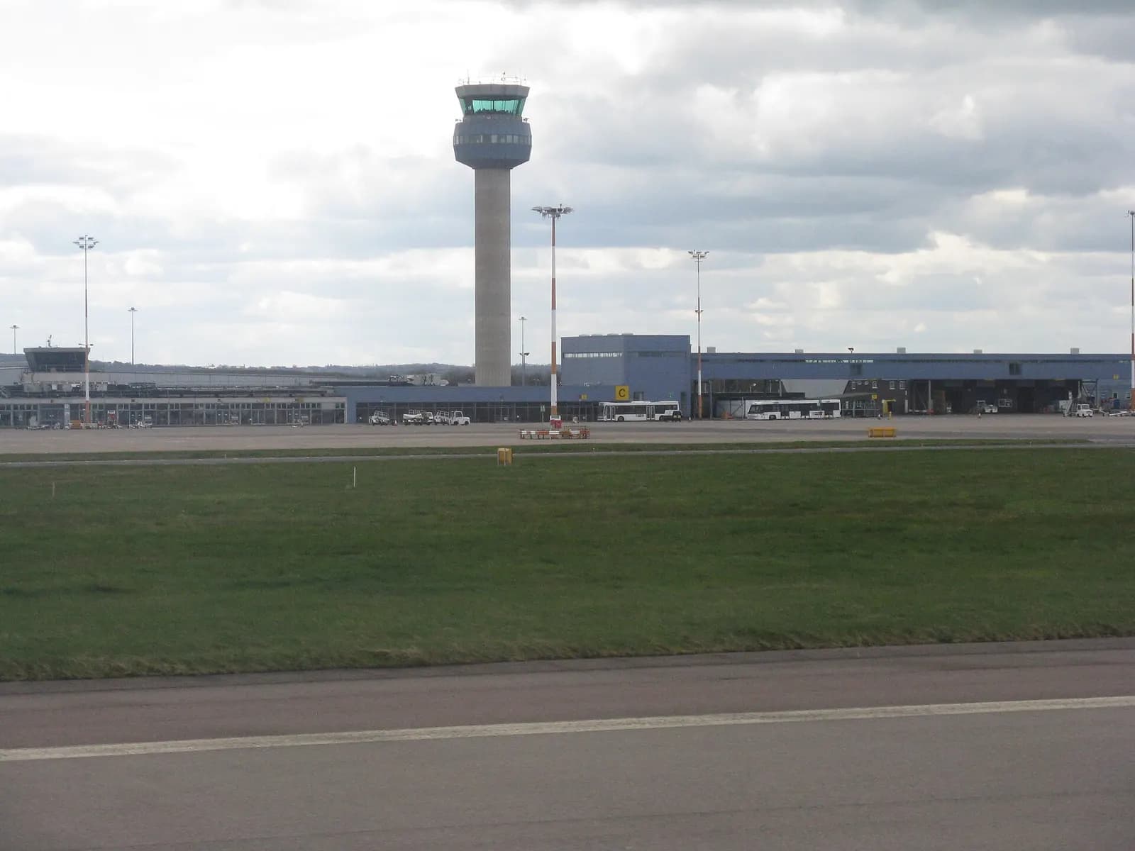 East Midlands Airport control tower