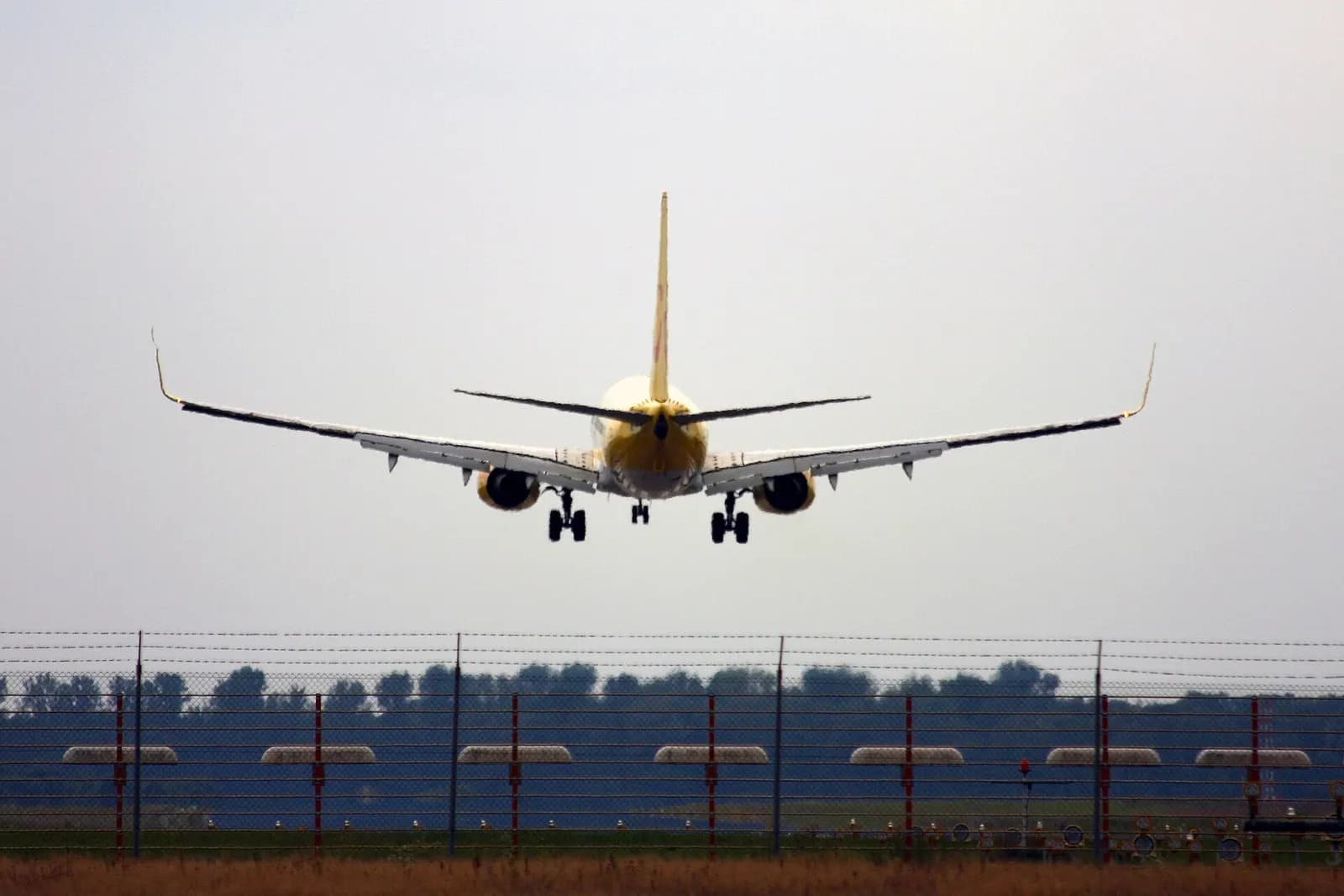 Tui Fly arriving from Heraklion, Baden Airpark Boeing 737-800