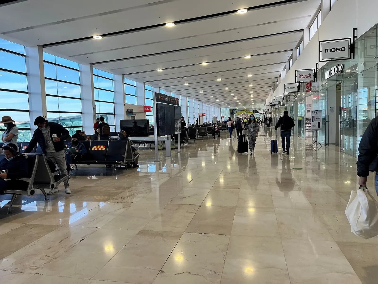 Concourse D (Now Concourse C) at the Airport.