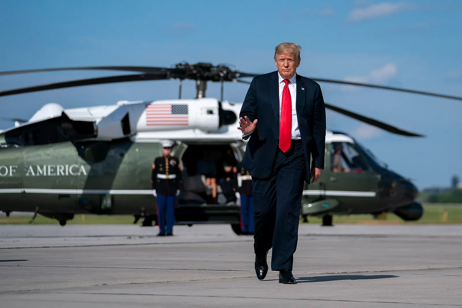 President Donald J. Trump arrives at Green Bay-Austin Straubel International Airport in Green Bay, Wis. Thursday, June 25, 2020, and boards Air Force One en route to Joint Base Andrews, Md. (Official White House Photo by Tia Dufour)