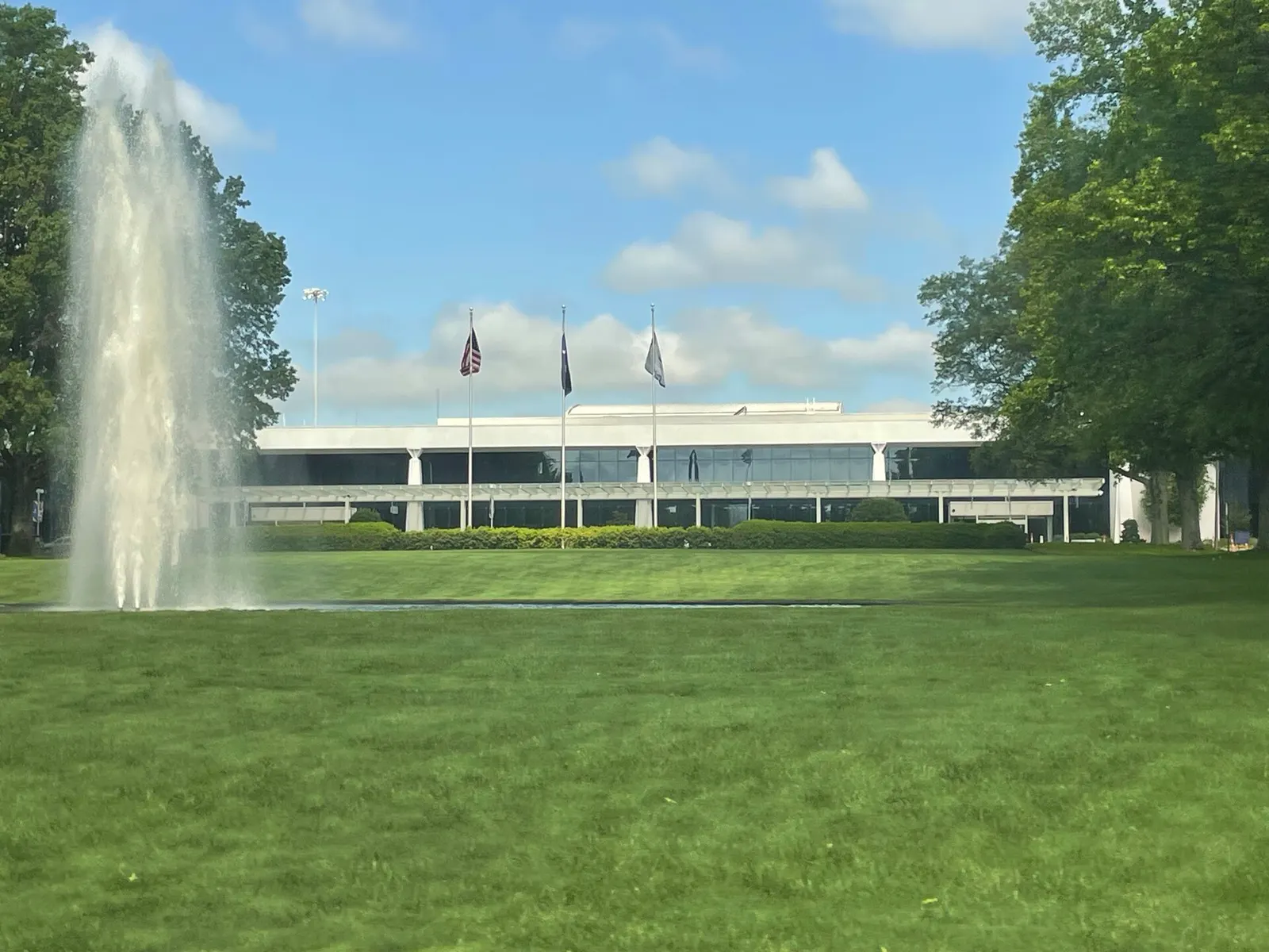 Front of Greenville-Spartanburg International Airport with the plaza fountain