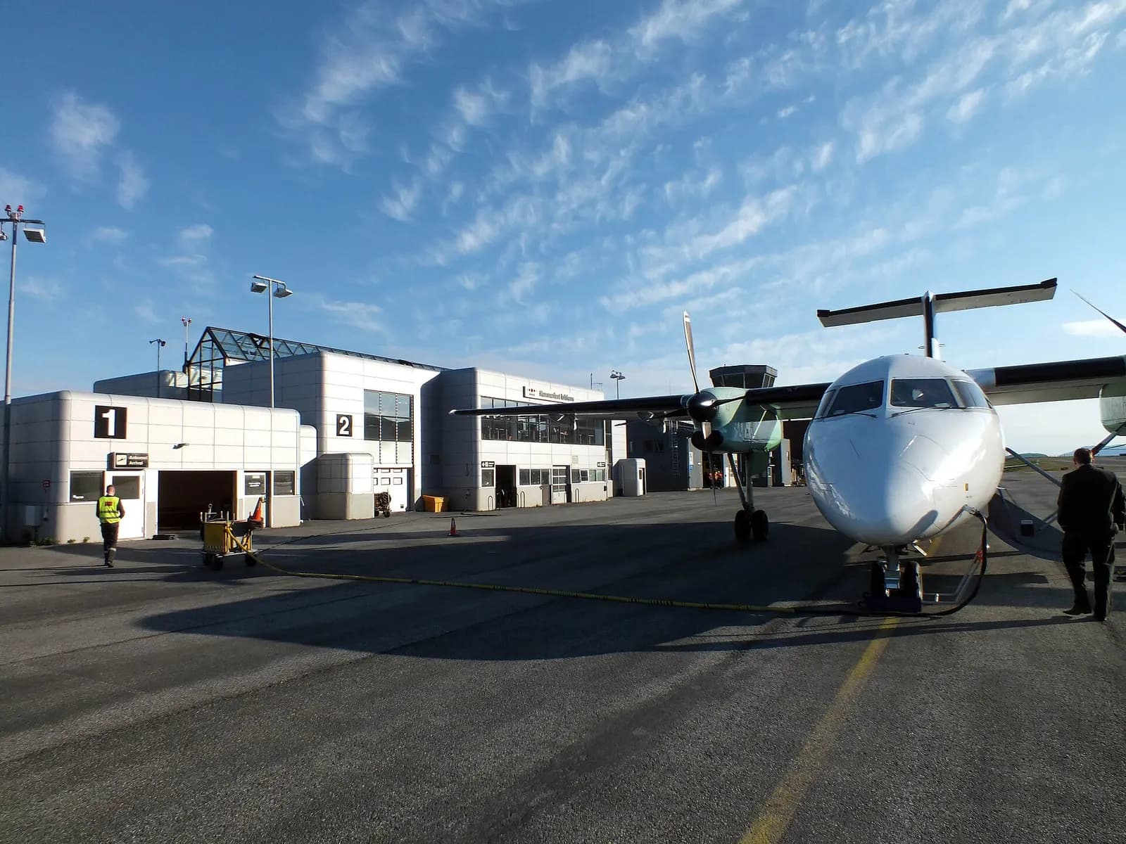 Hammerfest Airport apron and terminal, 2013
