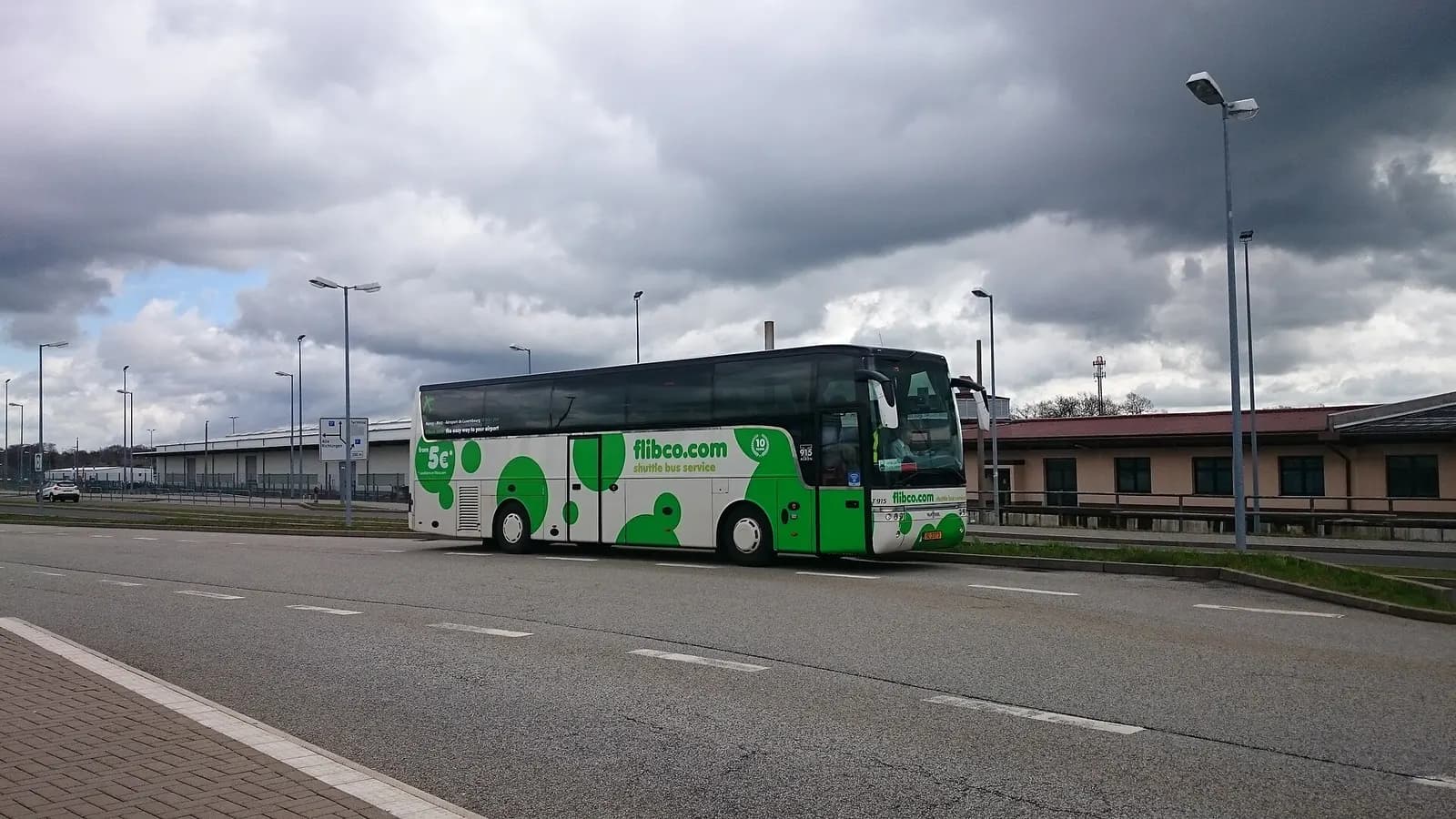 Flibco airport coach at Frankfurt-Hahn Airport
