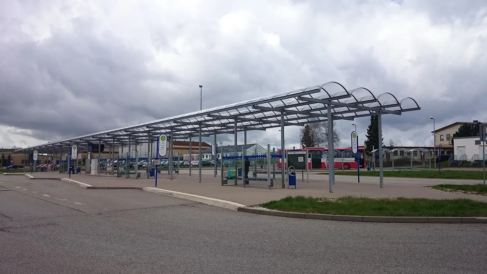 Bus station curb at Frankfurt-Hahn Airport
