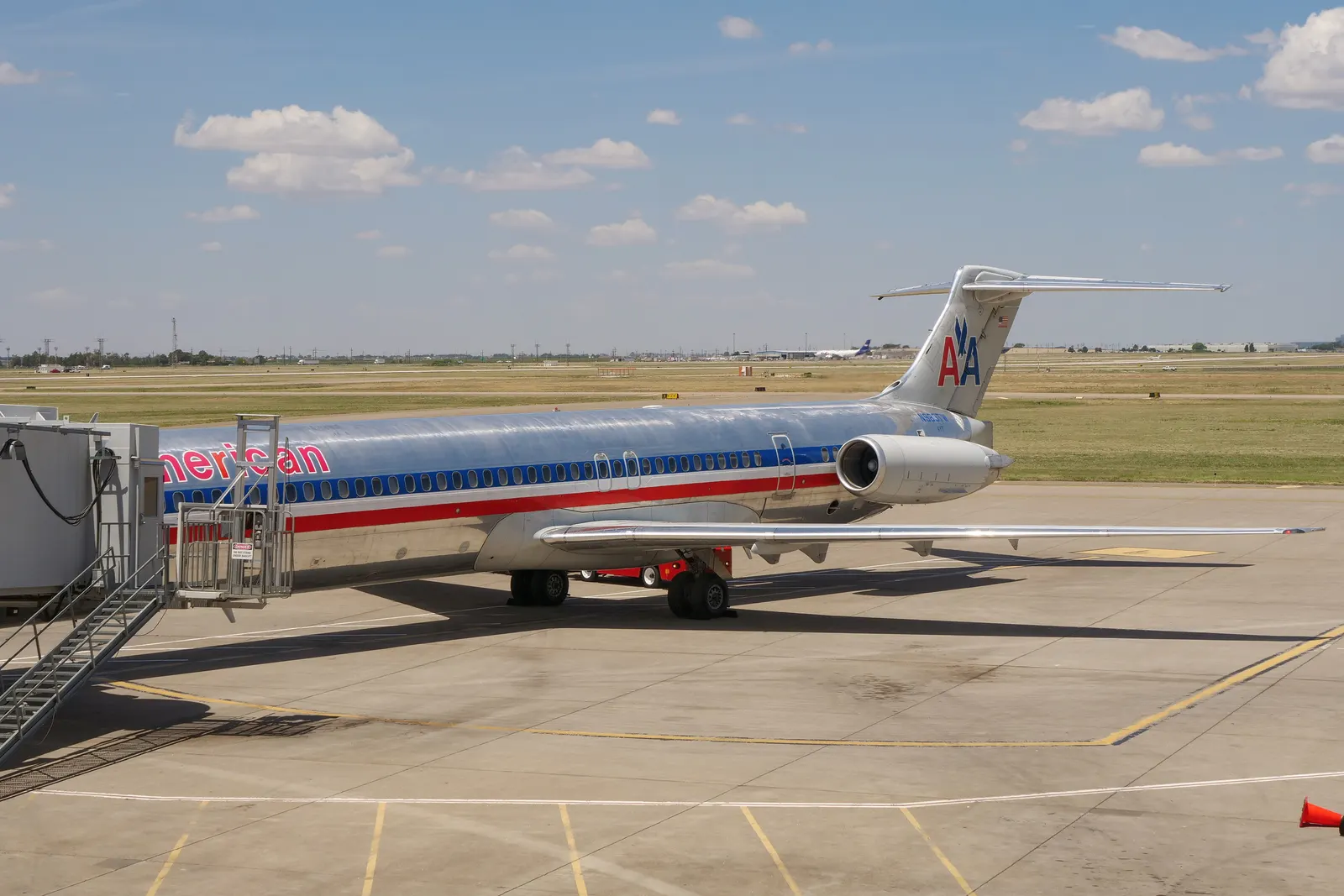 July 2019 American Airlines MD-83 N983TW on the ramp at Lubbock Preston Smith International Airport.