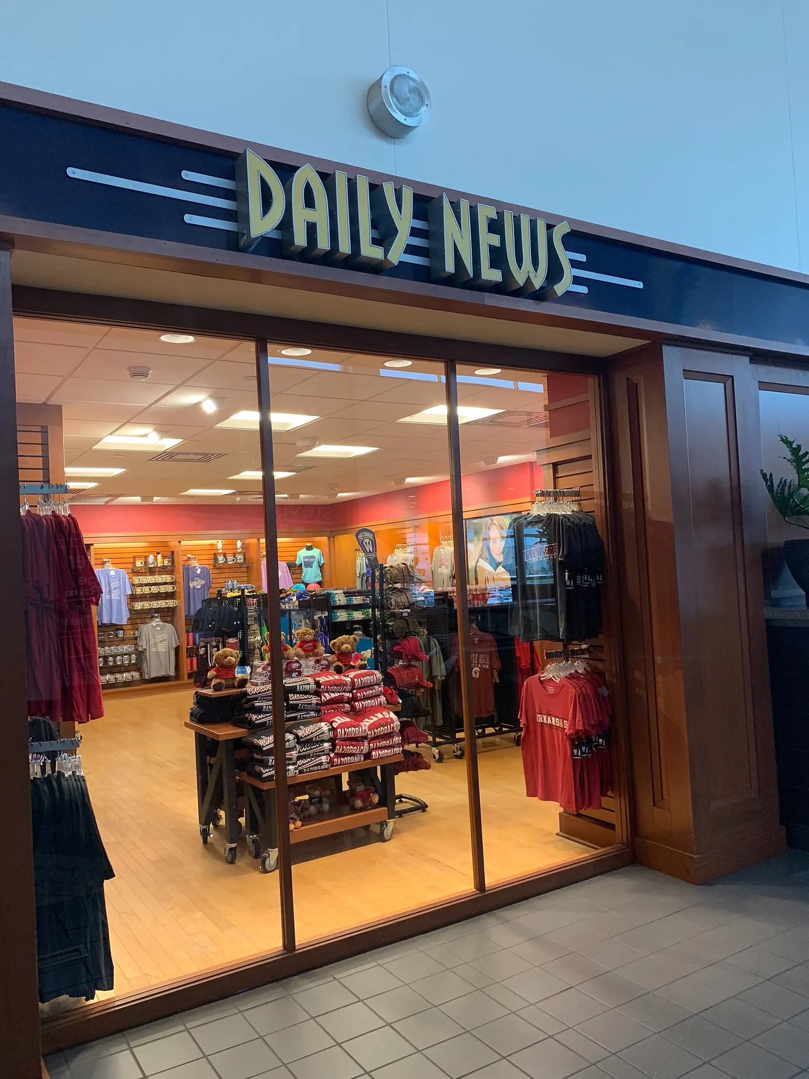 Daily News shop front at Clinton National Airport, photographed 1 November 2018.