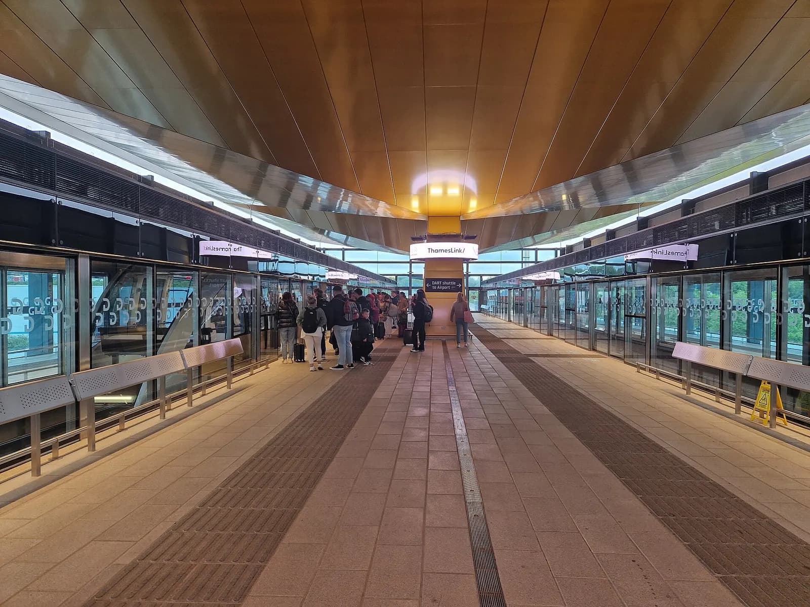 Platform and glass canopy at a Luton DART station