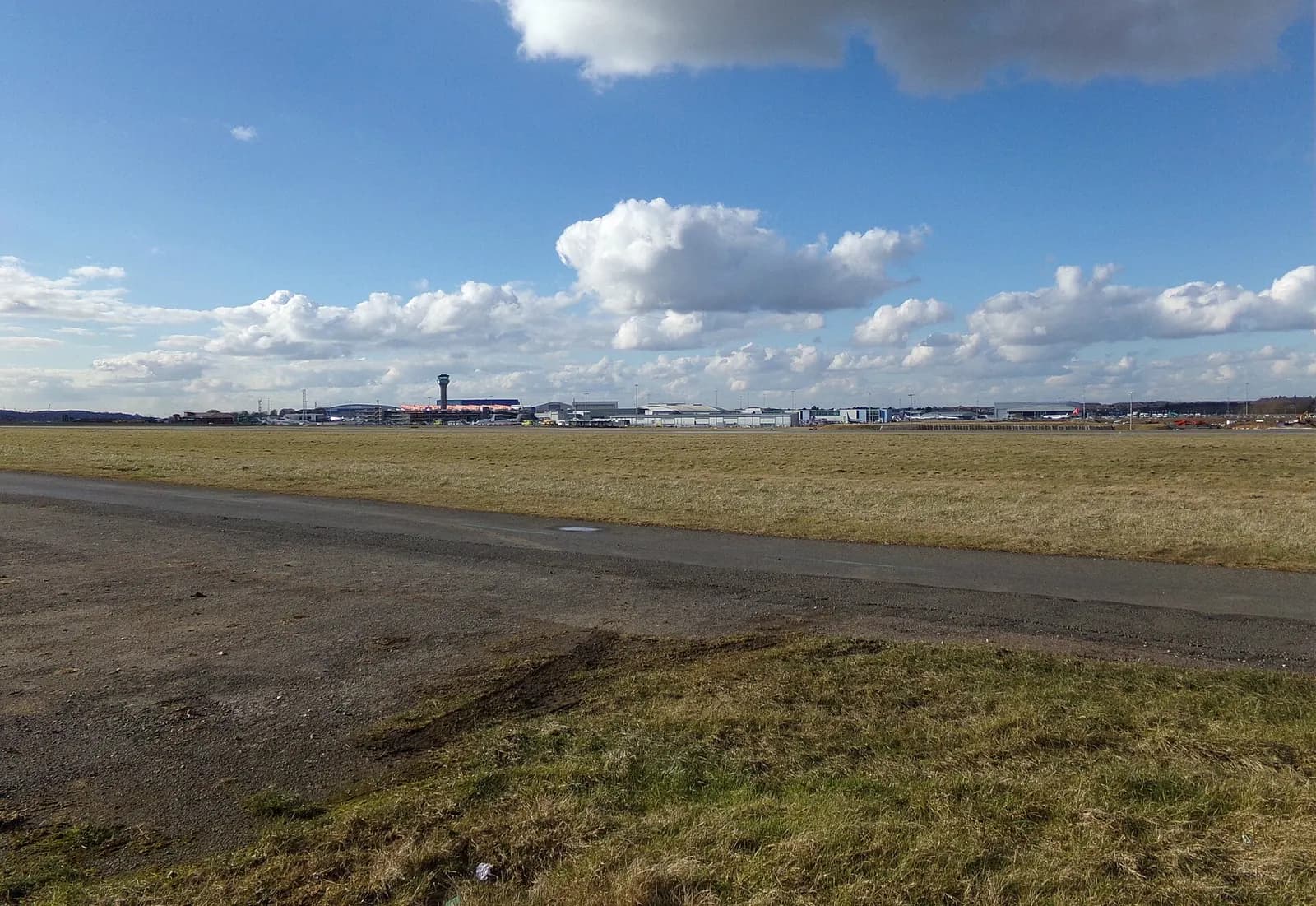 London Luton Airport terminal and apron buildings from the public road