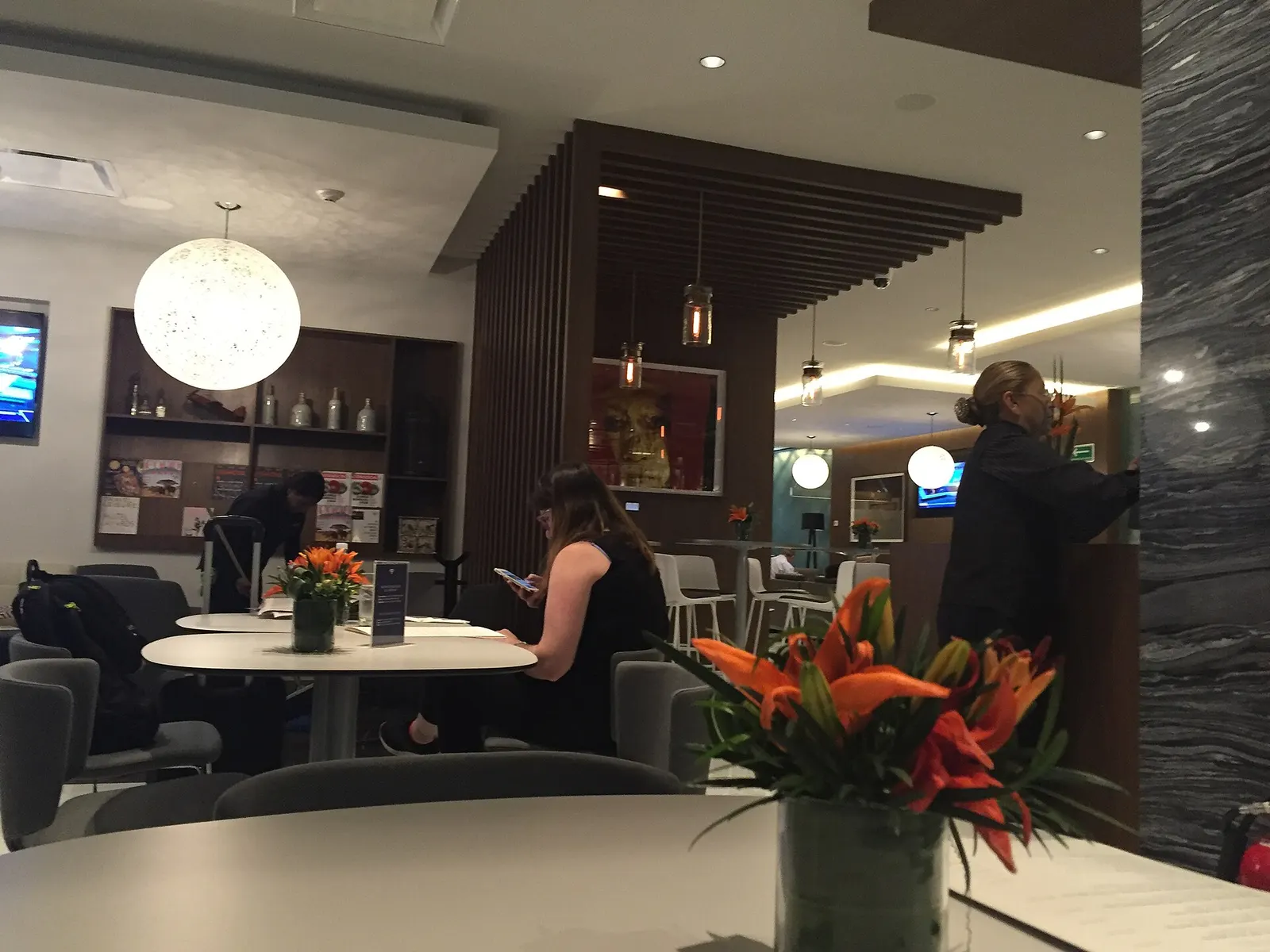 Salón VIP American Express Lounge en la Terminal 1 del Aeropuerto Internacional de la Ciudad de México.