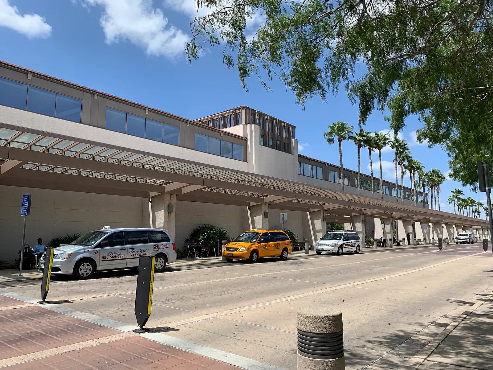 Landside curb and taxi stand at McAllen Miller International Airport’s main terminal, August 2019