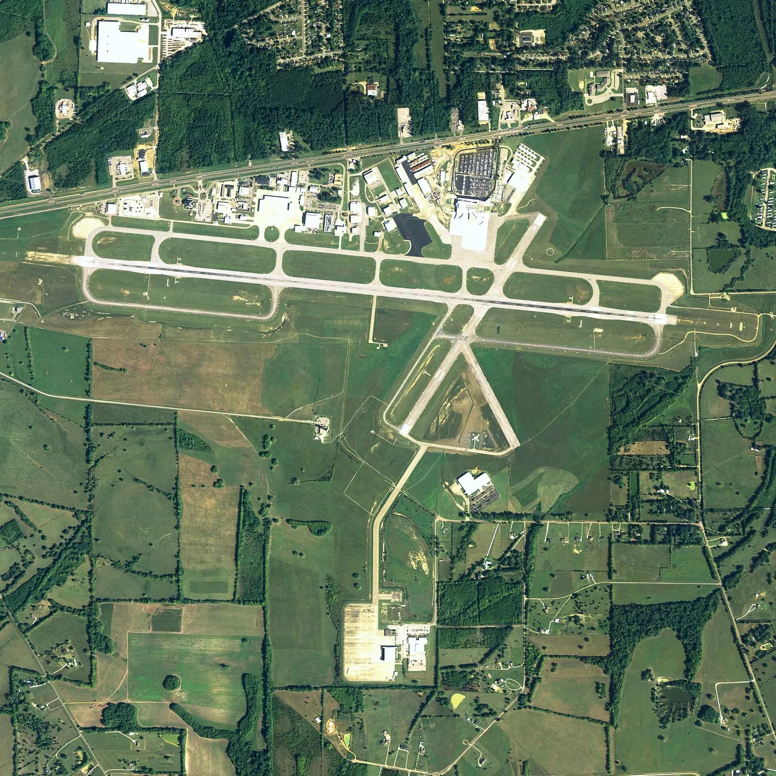 NAIP aerial of Montgomery Regional Airport