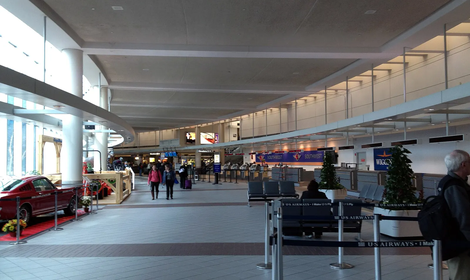 Landside departure curb at Manchester-Boston Regional Airport in March 2013