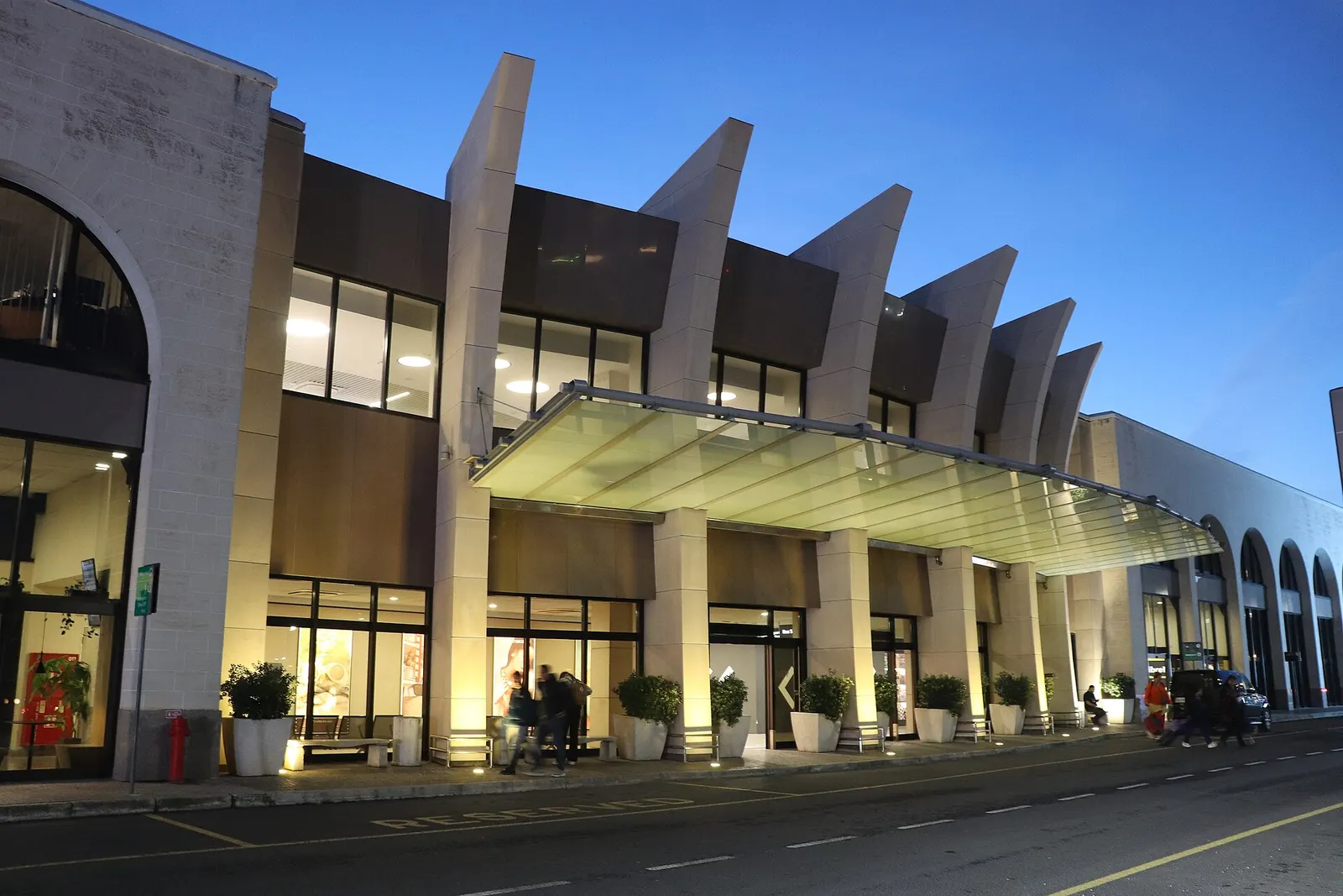 Luqa - Malta International Airport (MLA/LMML)