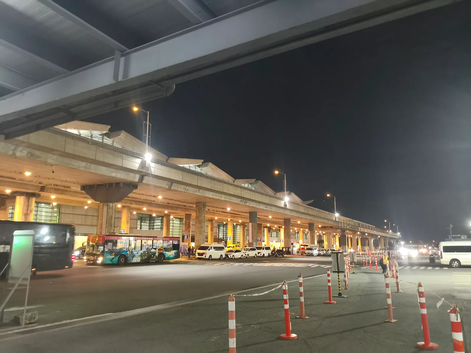 NAIA terminal 3 at night