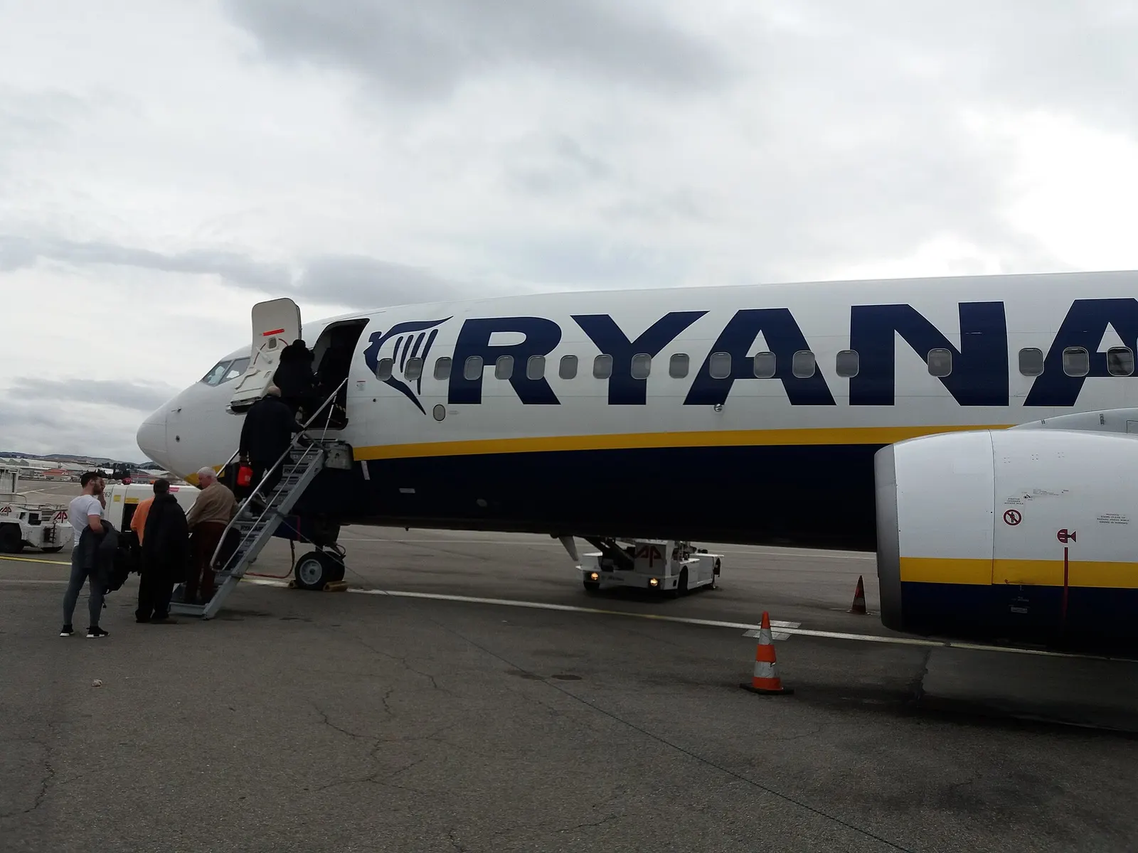 Avion de la compagnie Ryanair à l'aéroport Marseille-Provence (France)