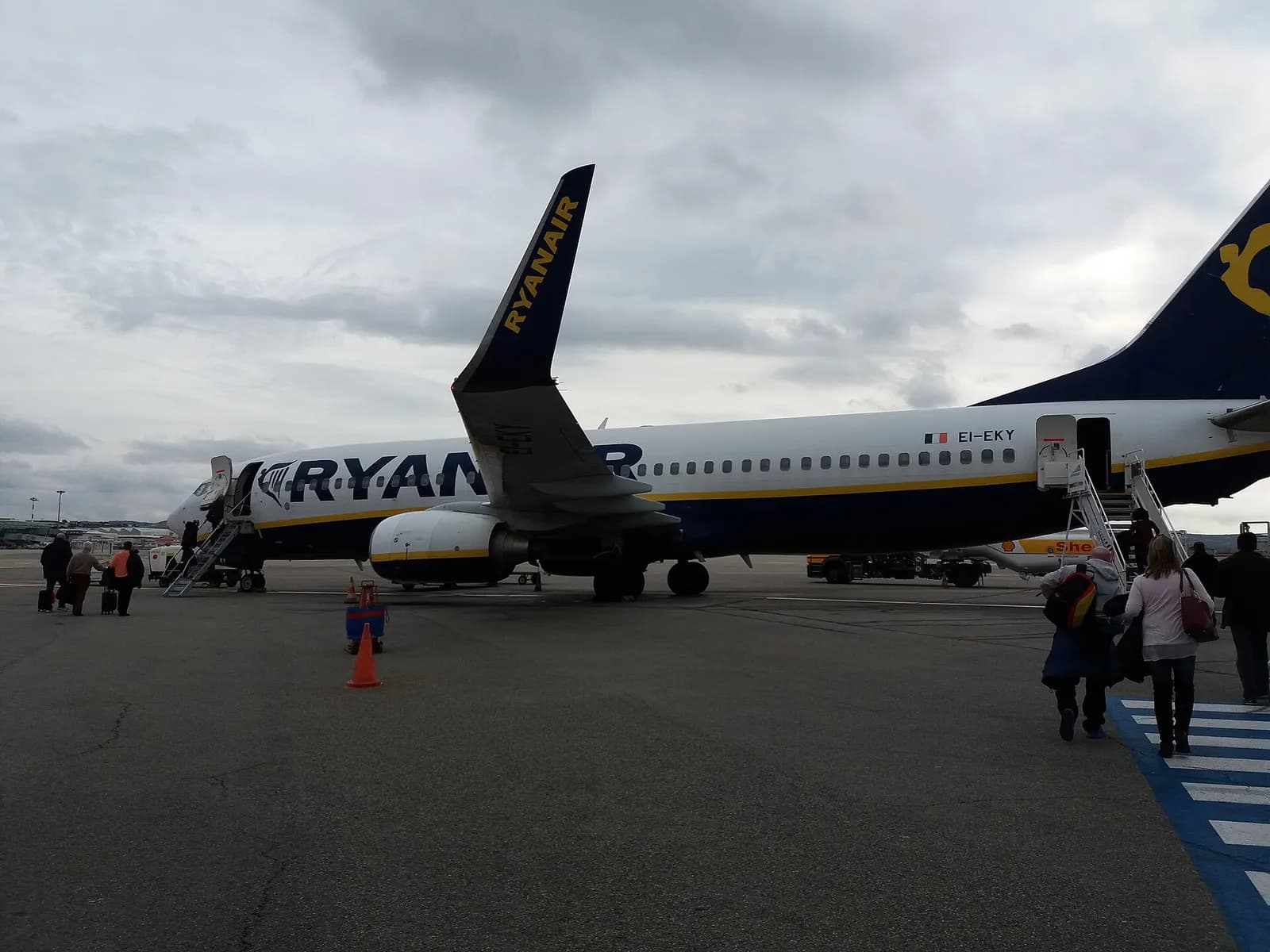 Avion de la compagnie Ryanair à l'aéroport Marseille-Provence (France)