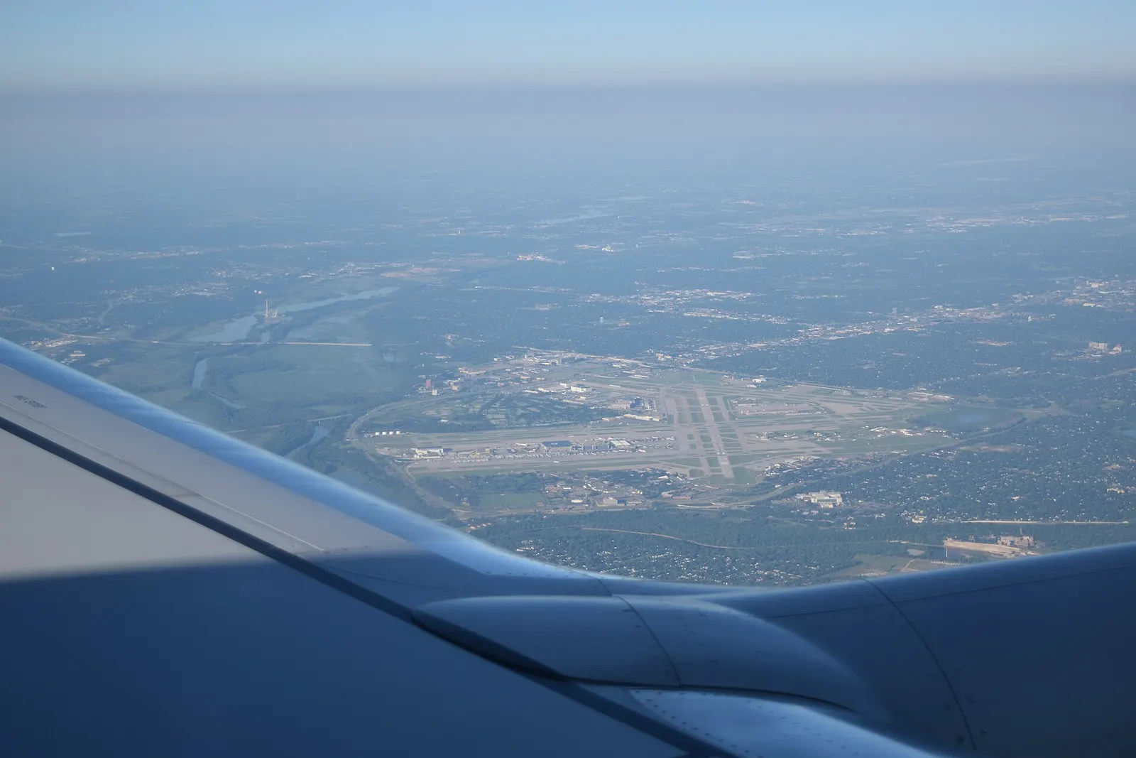 Minneapolis–Saint Paul International Airport, as seen from an arriving Delta Air Lines flight on downwind approach