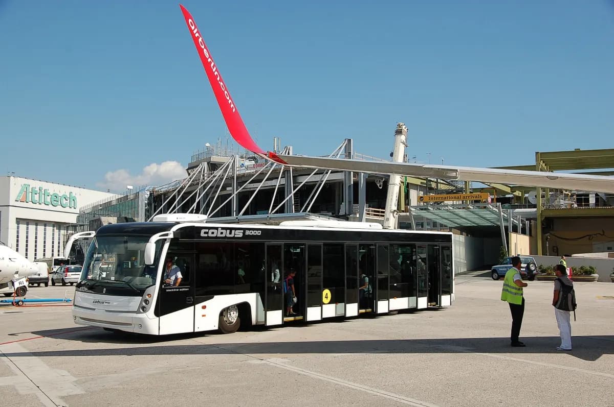 Apron shuttle and Atitech hangar at Naples Capodichino Airport