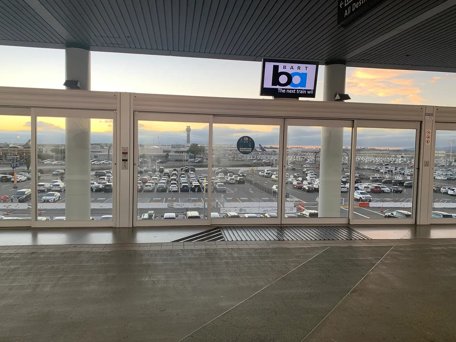The platform at Oakland International Airport station in August 2022