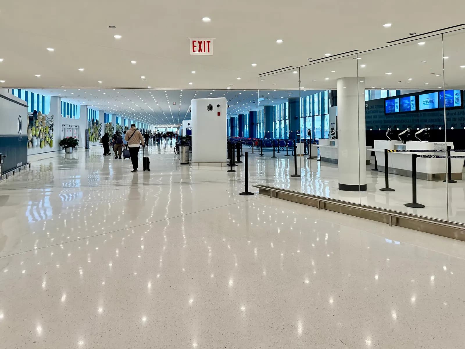 Built in 1989-1993, this Contemporary and Postmodern-style building was designed by Ralph Johnson of Perkins + Will Architects to serve as an international terminal for Chicago O’Hare International Airport, replacing the former International Terminal within the original Terminal 1. The building was 