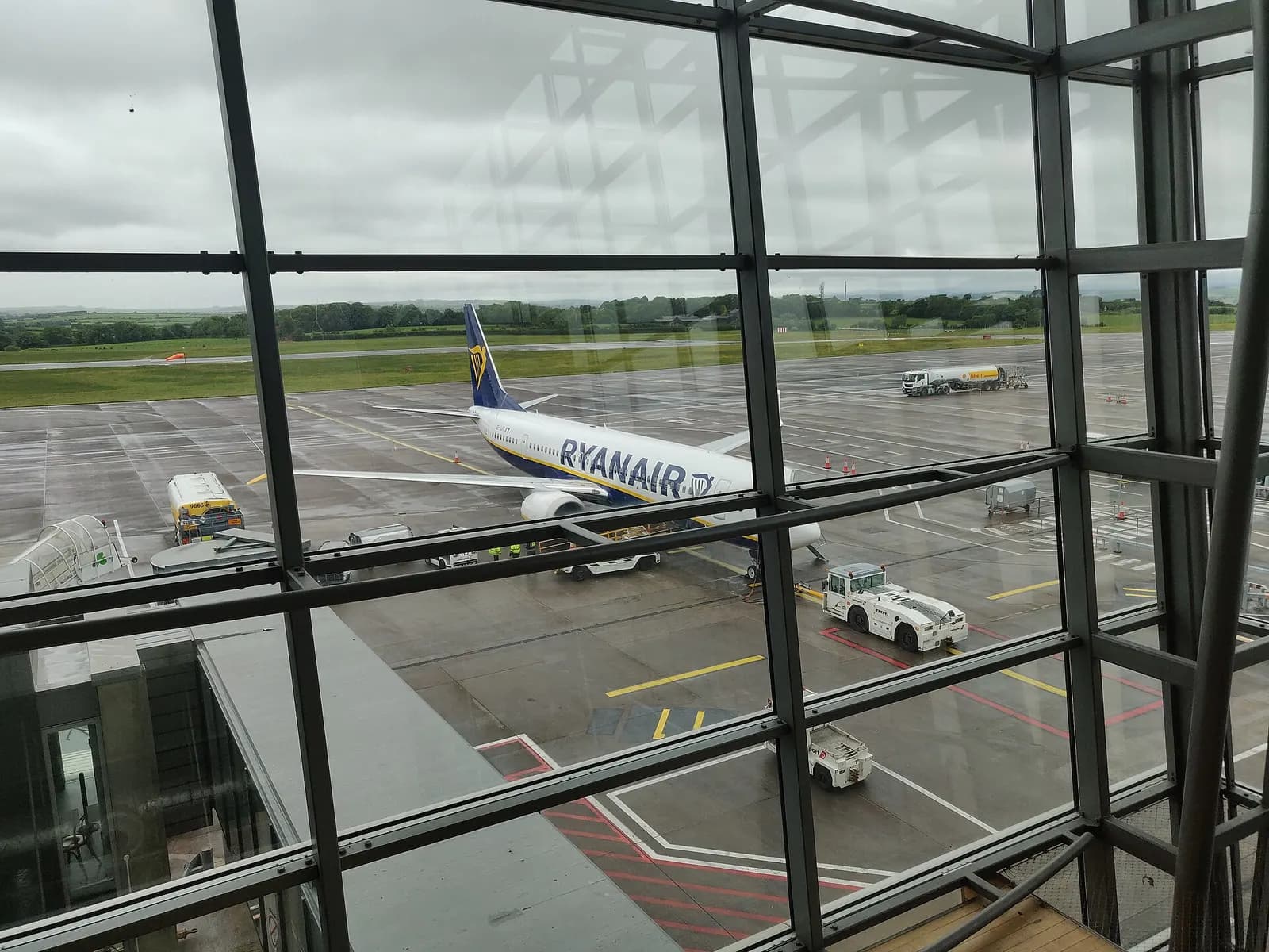 Ryanair EI-IJT Boeing 737-8200 (Max 8)