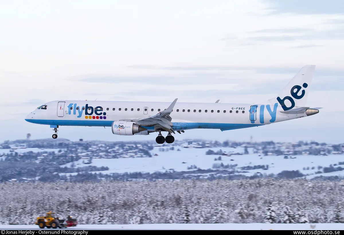 Flybe Embraer 195 (G-FBEE) at Åre Östersund Airport