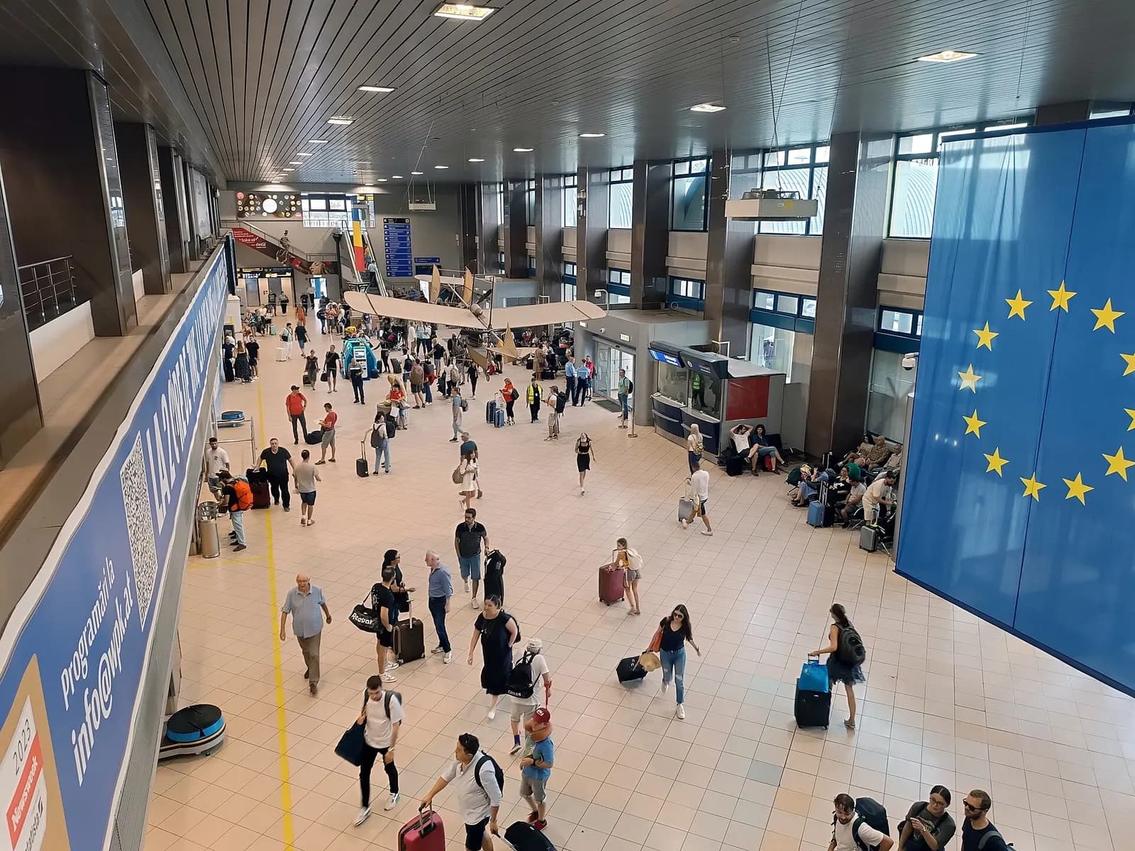 Hall de l'aéroport Henri Coandă de Bucarest