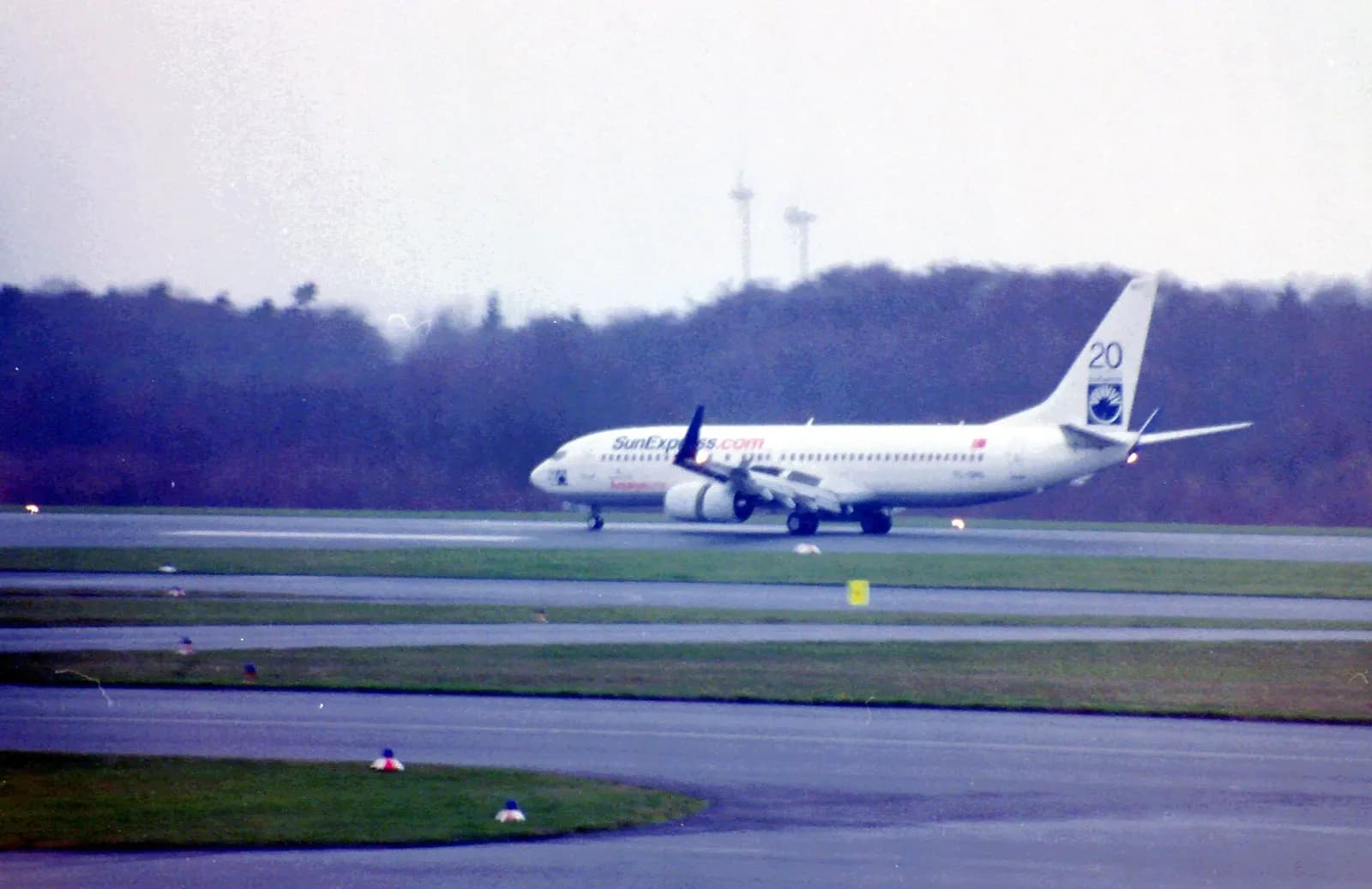 SunExpress Boeing 737 landing at Paderborn Lippstadt Airport