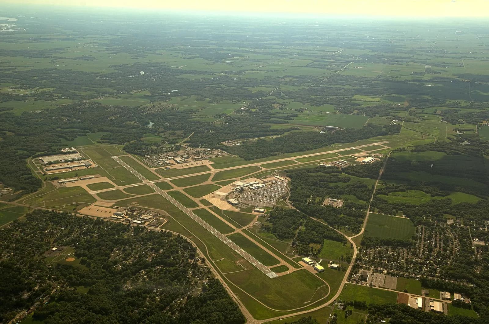 Aerial view of Peoria International Airport from 7,500 feet in 2017