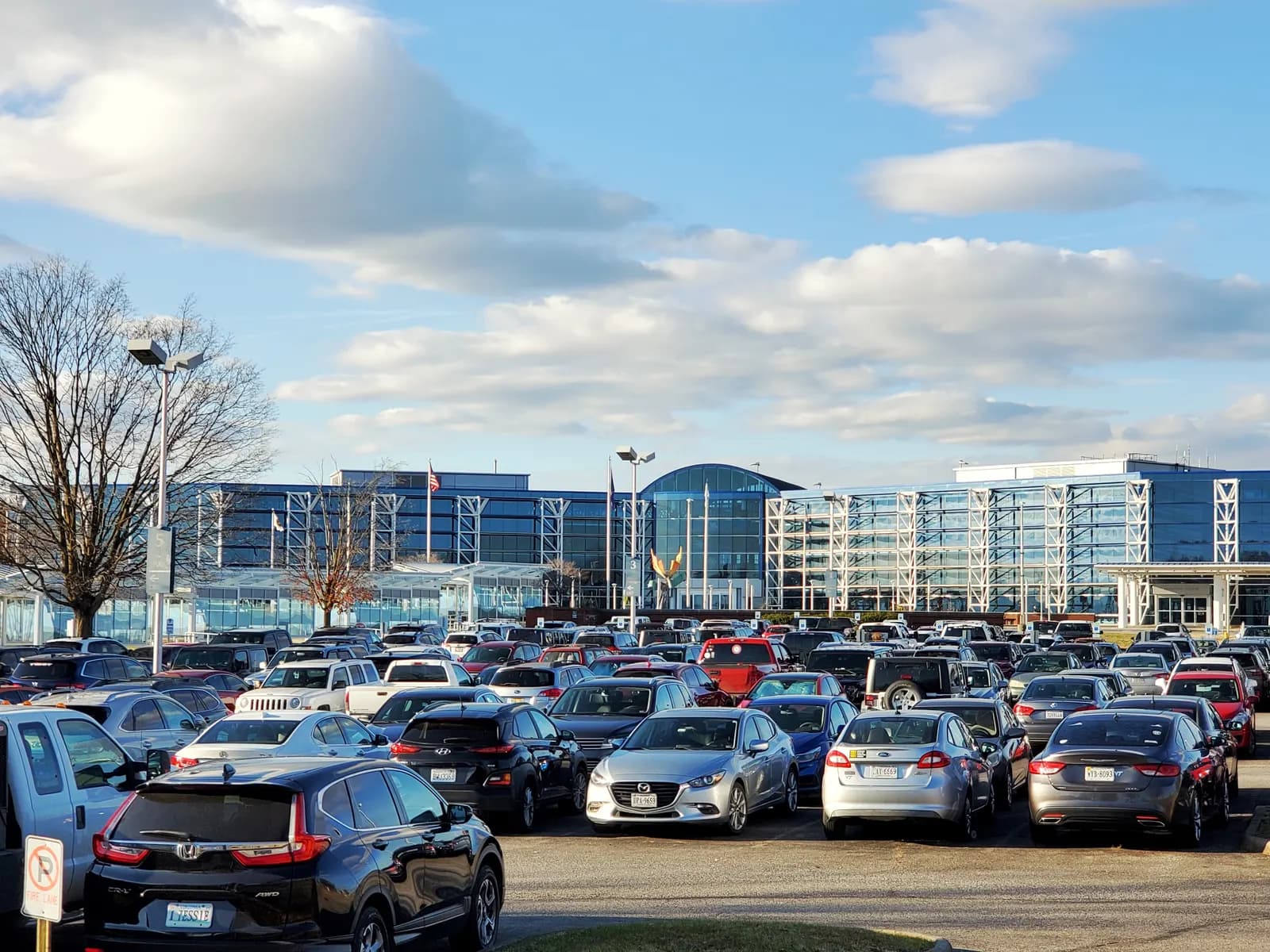 December 2023 exterior of the Roanoke-Blacksburg Regional Airport terminal.