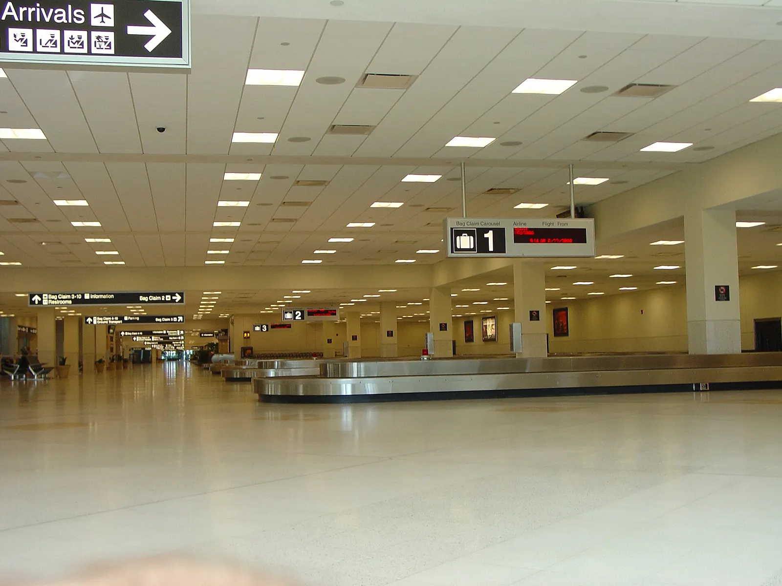 Southwest Florida International Airport Terminal